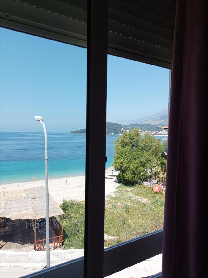George Apartments Himare Luaran gambar